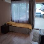Апартаменты (Двухкомнатные с террасой), Гостевой дом Anchor Villa