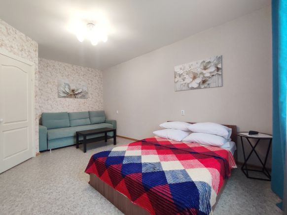 Апартаменты Уютная квартира в Нижнем Новгороде Бурнаковская 69, Нижний Новгород