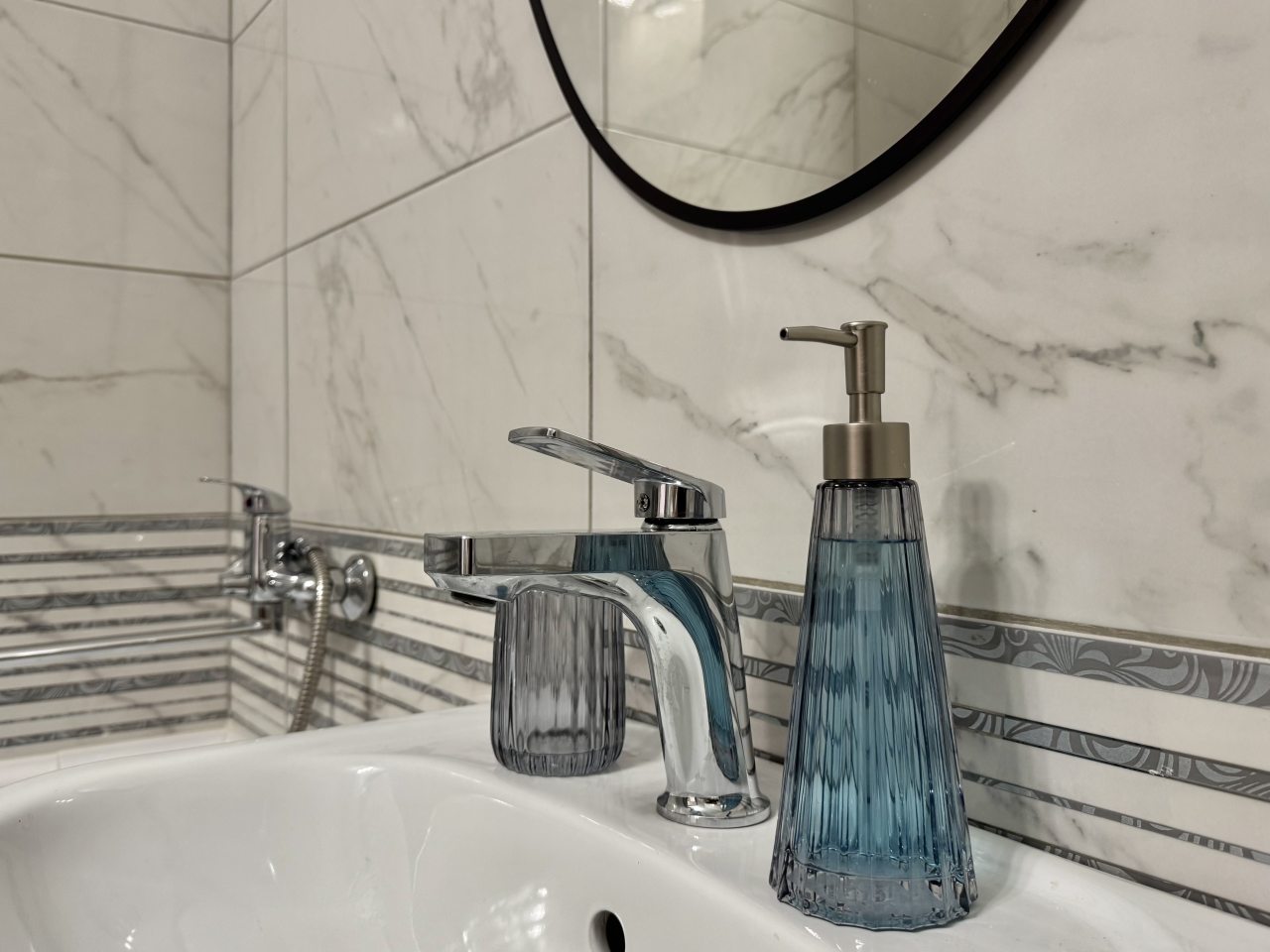 Апартаменты (Однокомнатная с акцентом у Набережной), Апартаменты Atmosfera Sna, Ясный Берег 7