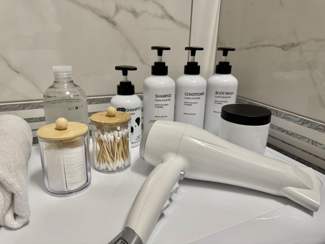 Апартаменты (Однокомнатная с акцентом у Набережной), Апартаменты Atmosfera Sna, Ясный Берег 7