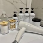 Апартаменты (Однокомнатная с акцентом у Набережной), Апартаменты Atmosfera Sna, Ясный Берег 7