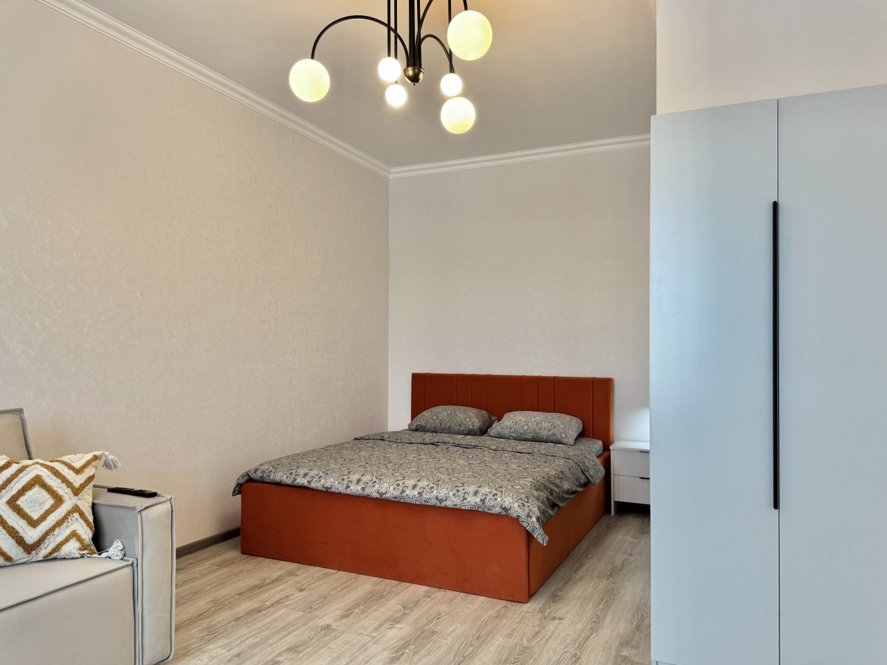 Апартаменты (Однокомнатная с акцентом у Набережной), Апартаменты Atmosfera Sna, Ясный Берег 7