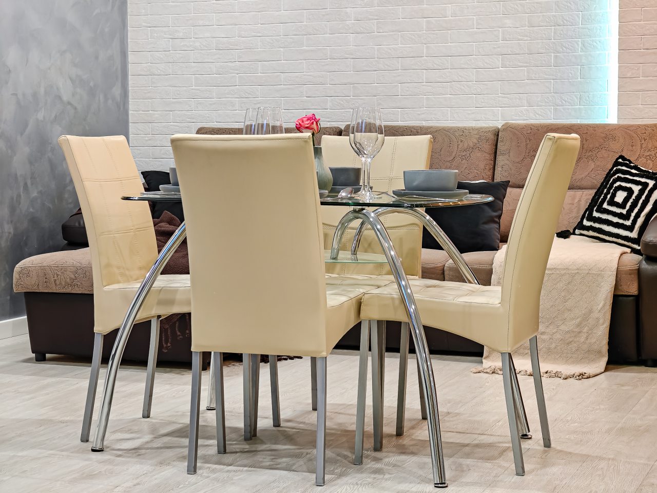 Апартаменты (Atmosfera Sna. Масштабная двухкомнатная с кроватью super king-size в ЖК Дождь), Апартаменты Atmosfera Sna Красноярская улица, 107