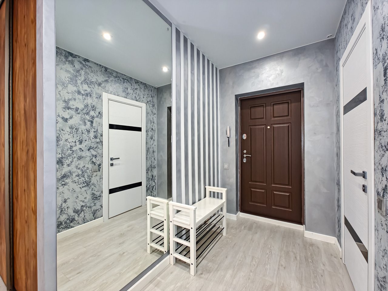 Апартаменты (Atmosfera Sna. Масштабная двухкомнатная с кроватью super king-size в ЖК Дождь), Апартаменты Atmosfera Sna Красноярская улица, 107