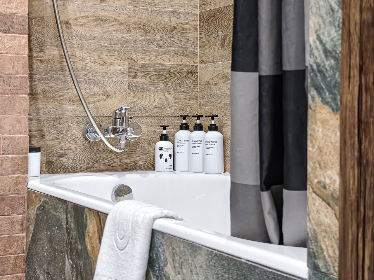 Апартаменты (Atmosfera Sna. Масштабная двухкомнатная с кроватью super king-size в ЖК Дождь), Апартаменты Atmosfera Sna Красноярская улица, 107