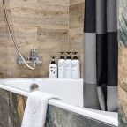 Апартаменты (Atmosfera Sna. Масштабная двухкомнатная с кроватью super king-size в ЖК Дождь), Апартаменты Atmosfera Sna Красноярская улица, 107