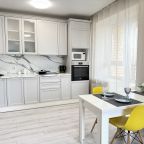 Апартаменты (Люкс Нарцисс в новом ЖК Ария, рядом с аквапарком), Апартаменты В ЖК Ария на Кармацкого 11