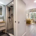 Апартаменты (Апартаменты Пауэр), Апартаменты Queenstay