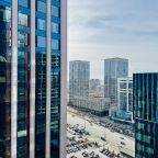 De Luxe (Светлая евродвушка в новом деловом центре города), Апартаменты Атмосфера сна на Московской 75