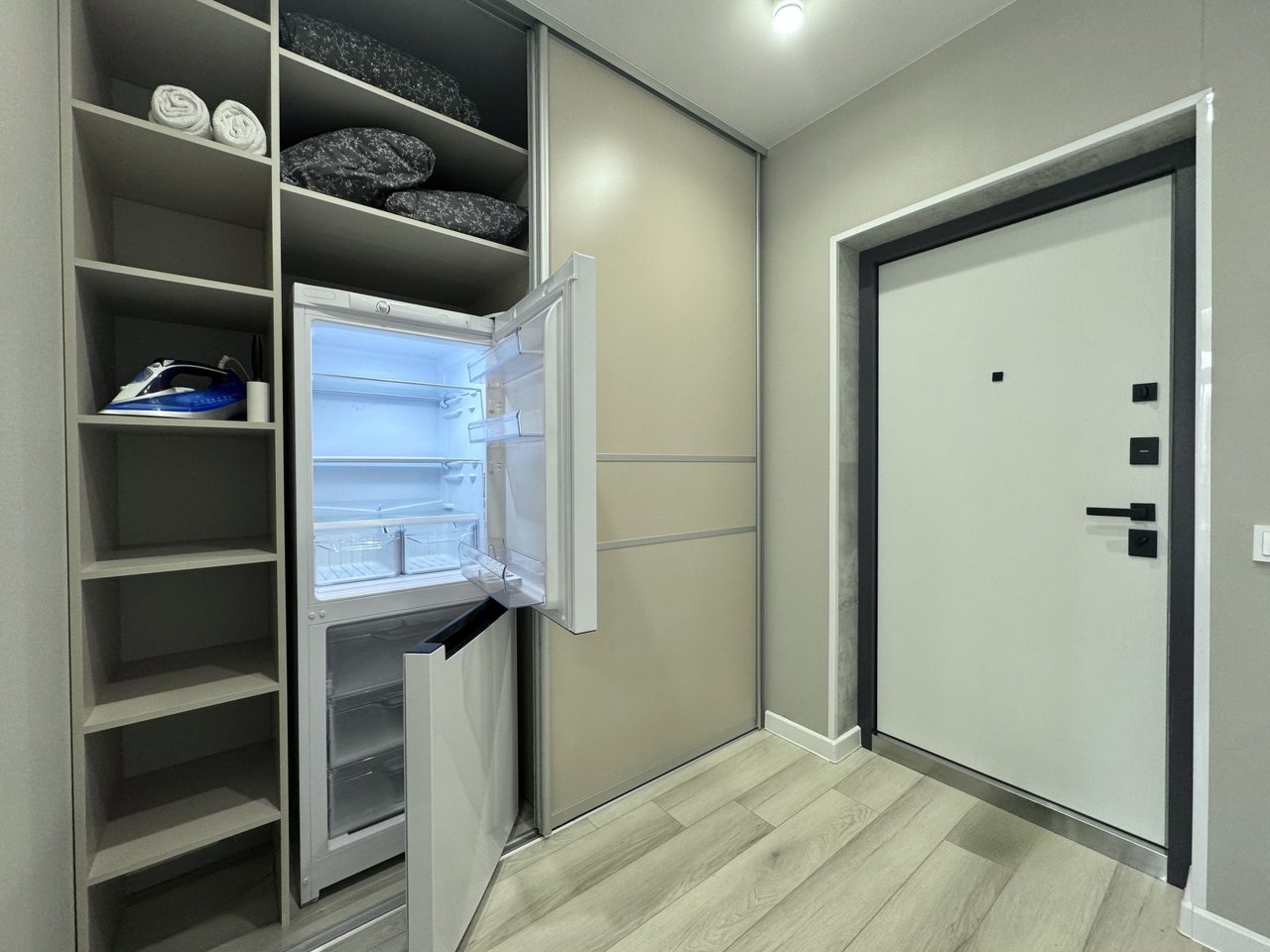 Апартаменты (Светлая квартира в ЖК Облака 2 у метро Октябрьская), Апартаменты Атмосфера сна на Московской 75