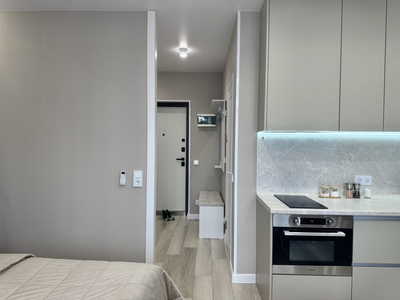 Апартаменты (Светлая квартира в ЖК Облака 2 у метро Октябрьская), Апартаменты Атмосфера сна на Московской 75