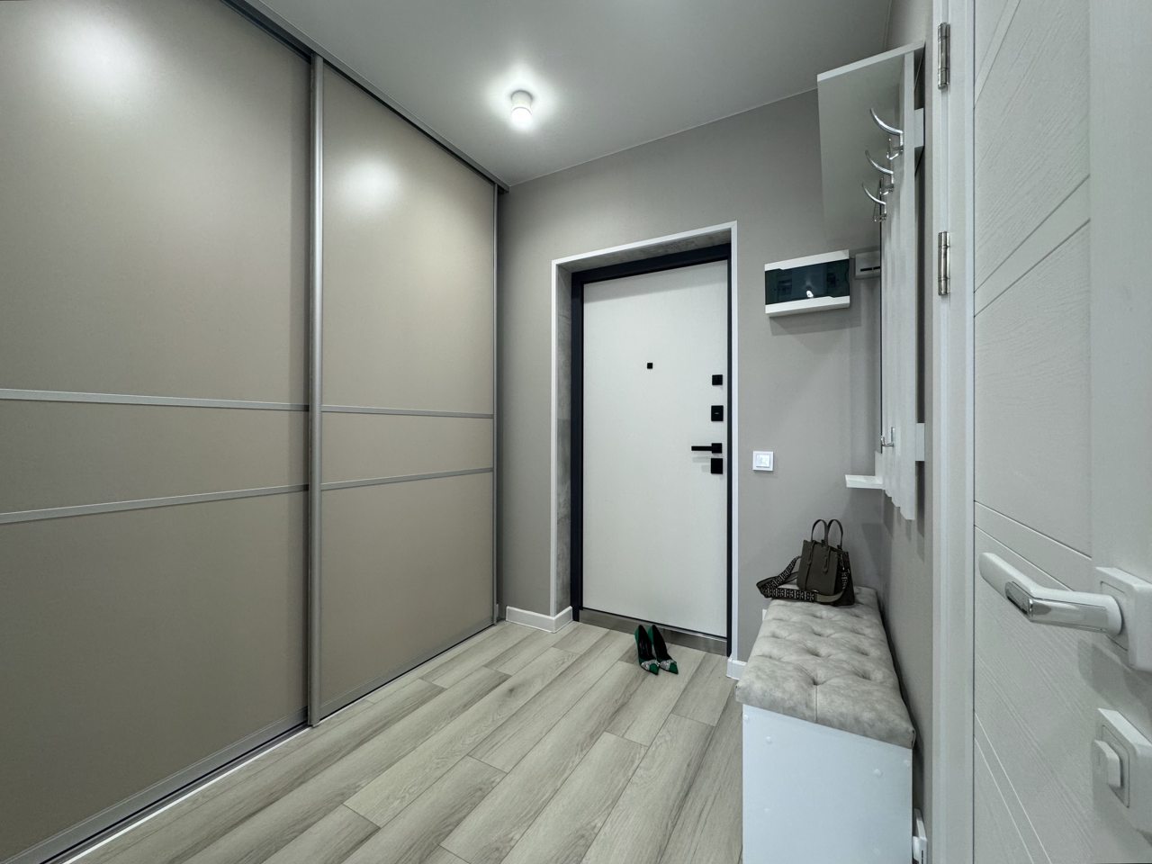 Апартаменты (Светлая квартира в ЖК Облака 2 у метро Октябрьская), Апартаменты Атмосфера сна на Московской 75