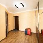 Апартаменты (Энергетиков 16, кв. 146), Апартаменты Хом-Сити