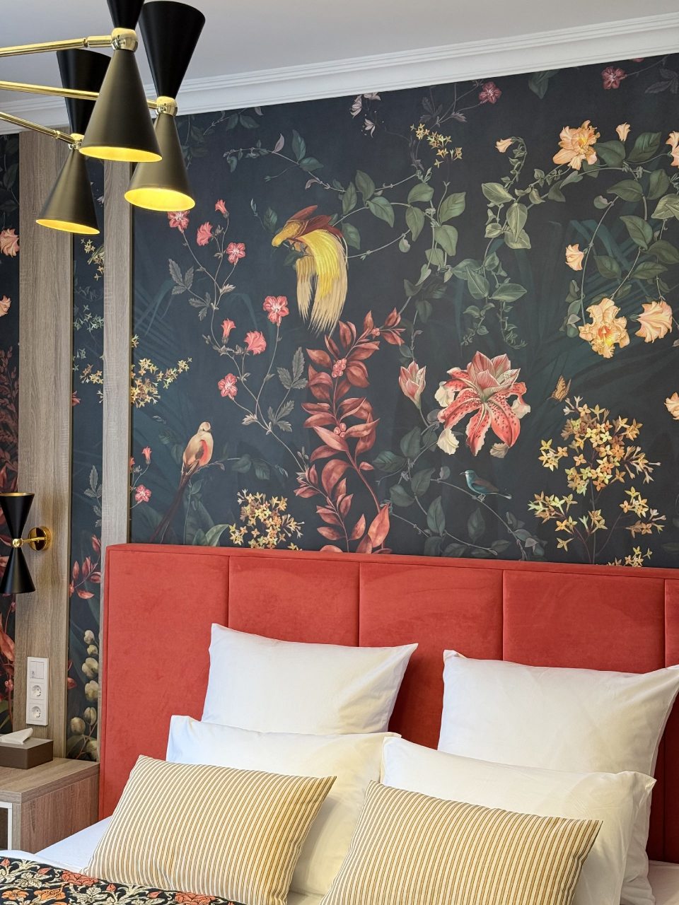 Полулюкс (Джуниор Сюит), Бутик-Отель Якимов