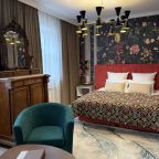 Полулюкс (Джуниор Сюит), Бутик-Отель Якимов