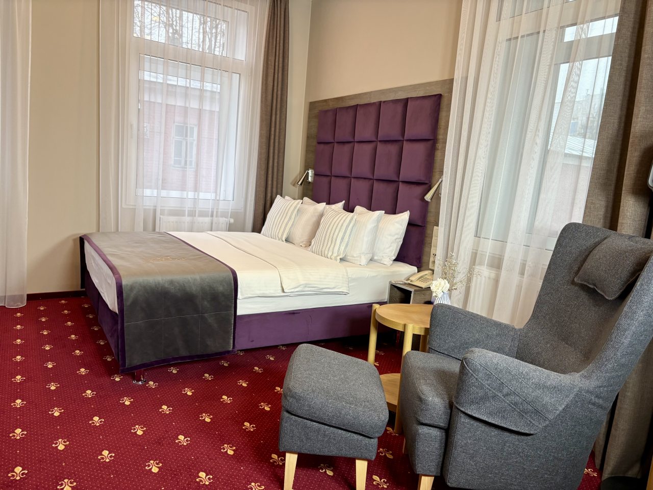 Полулюкс (СТАНДАРТ-ПРЕМИУМ), Отель Hotel DeParis