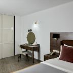 Апартаменты (АПАРТАМЕНТ), Отель Hotel DeParis