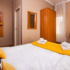 Двухместный (Стандарт 2-местный с балконом), Отель Джульетта