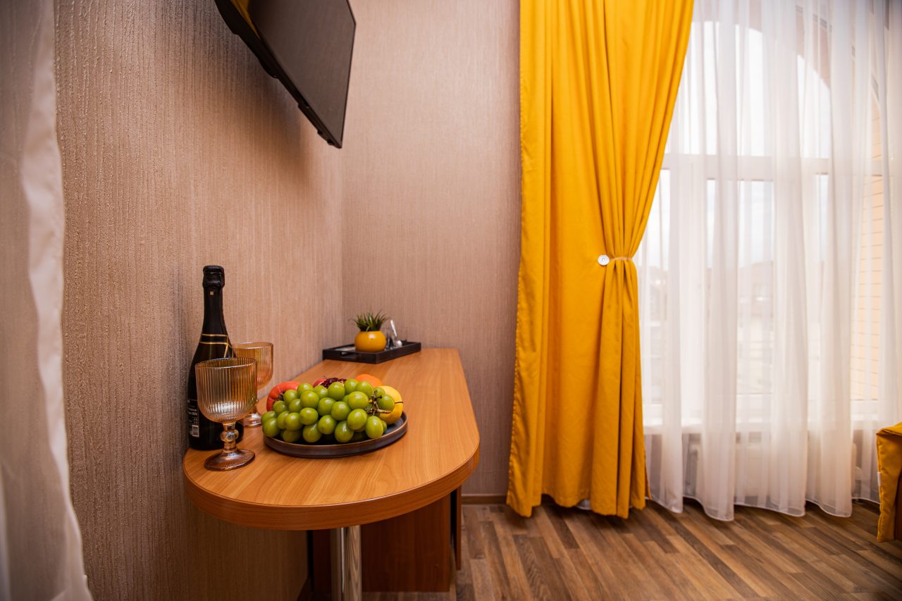 Двухместный (Стандарт 2-местный с балконом), Отель Джульетта