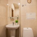 Трёхместный и более (Стандарт 3-местный с двуспальной кроватью и балконом), Отель Джульетта