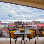 Четырехместный (Комфорт 4-местный с двуспальной и односпальной кроватями с террасой), Отель Джульетта