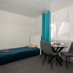 Трёхместный и более, Гостевой дом У Лолы