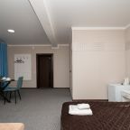 Семейный (С), Гостевой дом У Лолы