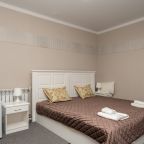 Семейный (С), Гостевой дом У Лолы