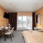 Мини-дом (Домики), Гостевой дом У Лолы