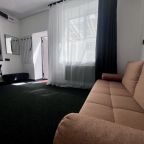 Трёхместный и более, Апартаменты KM-Studios