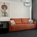 Трёхместный и более, Апартаменты KM-Studios