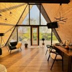 Дом (У обрыва), Коттедж Your Home