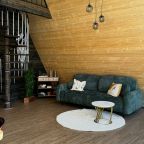Дом (У обрыва), Коттедж Your Home