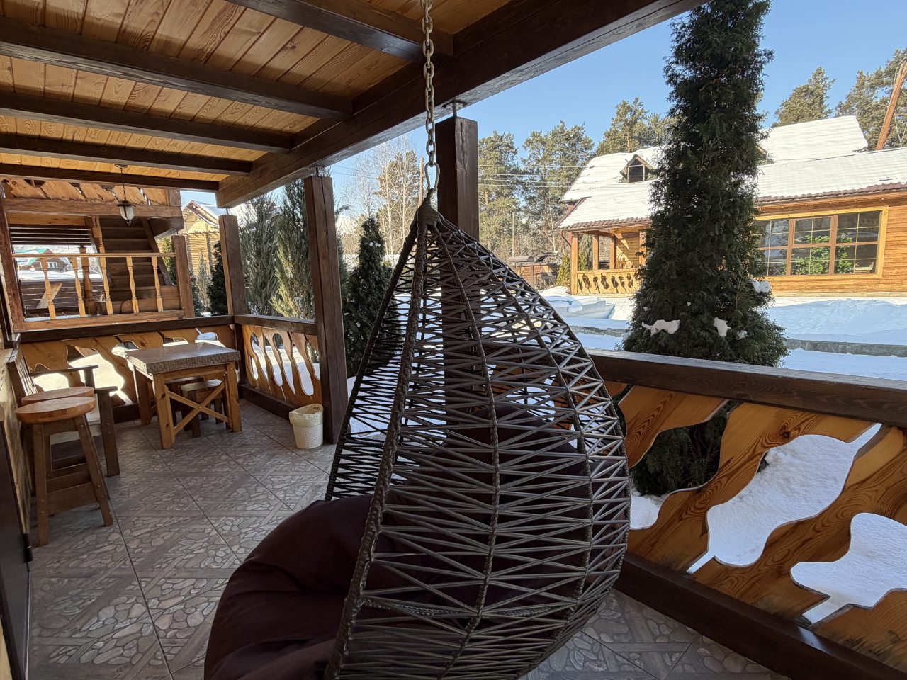 Коттедж (Коттедж с 2 спальнями), Гостевой двор Усадьба Лаура