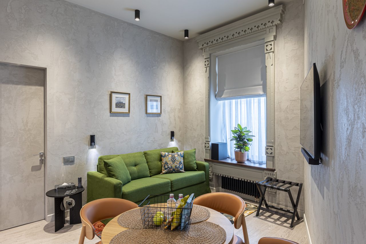 Люкс (HOHLOMA Luxe), Апарт-отель Окно