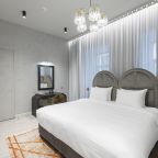 Сьюит (PALEKH Suite), Апарт-отель Окно