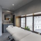 Стоимость услуги варьируется от вида массажа , Апарт-отель Окно