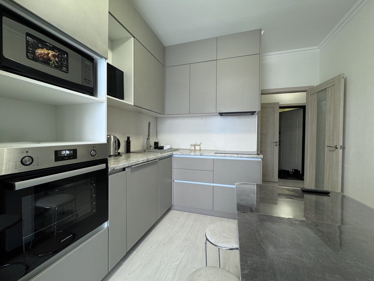 Апартаменты (Просторная двушка с кондиционером и ПММ у Аквапарка), Апартаменты Atmosfera Sna Ясный Берег 17