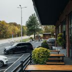 Терраса, Гостиница Горная Высота 985