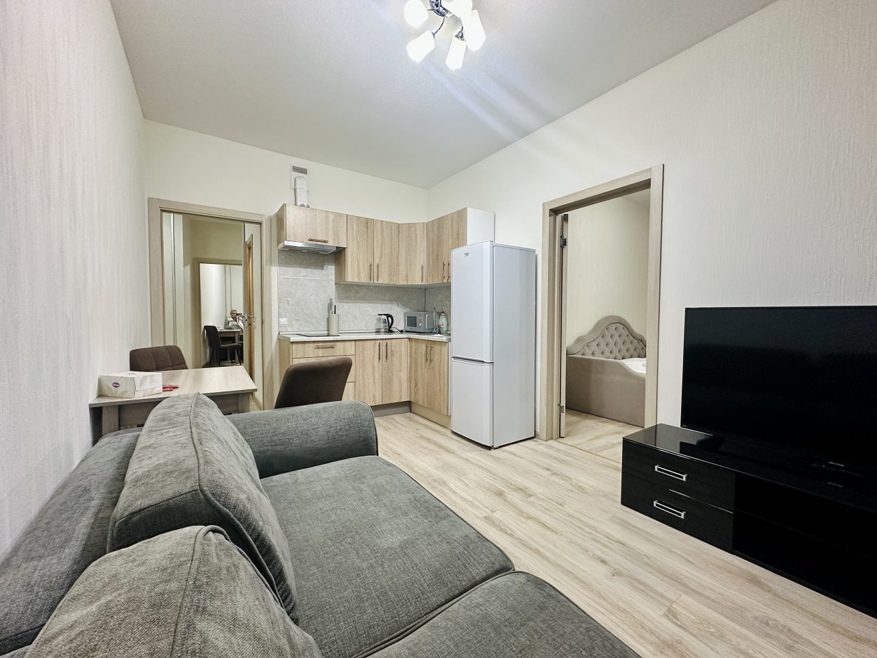 Люкс (Евро с Ванной в номере и большим телевизором), Апарт-отель NV.Hotel