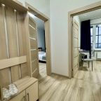 Четырехместный (Семейный однокомнатный номер с балконом и кухней.), Апарт-отель NV.Hotel