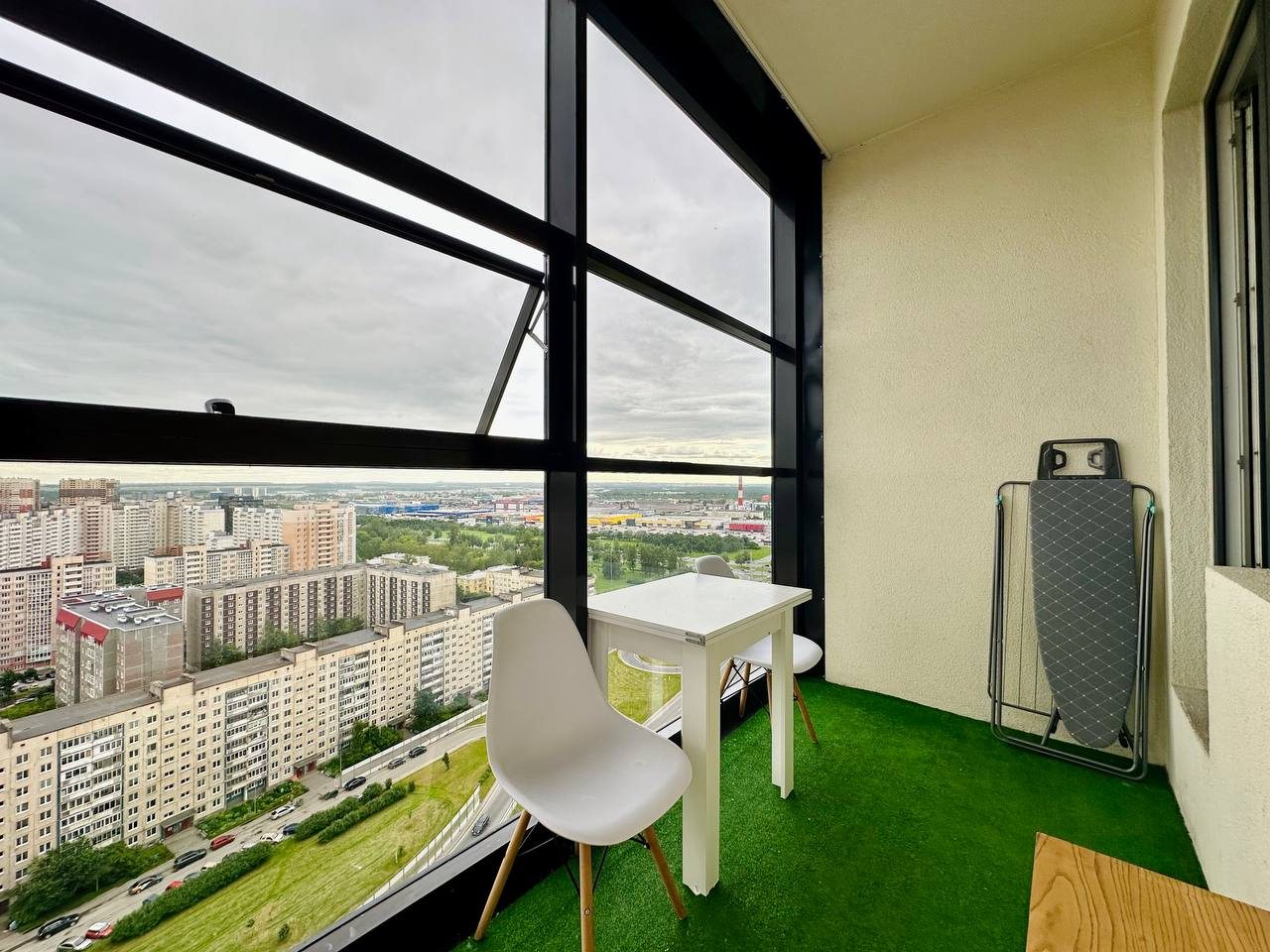 Трехместный (Однокомнатный семейный номер 983 5.2), Апарт-отель NV.Hotel