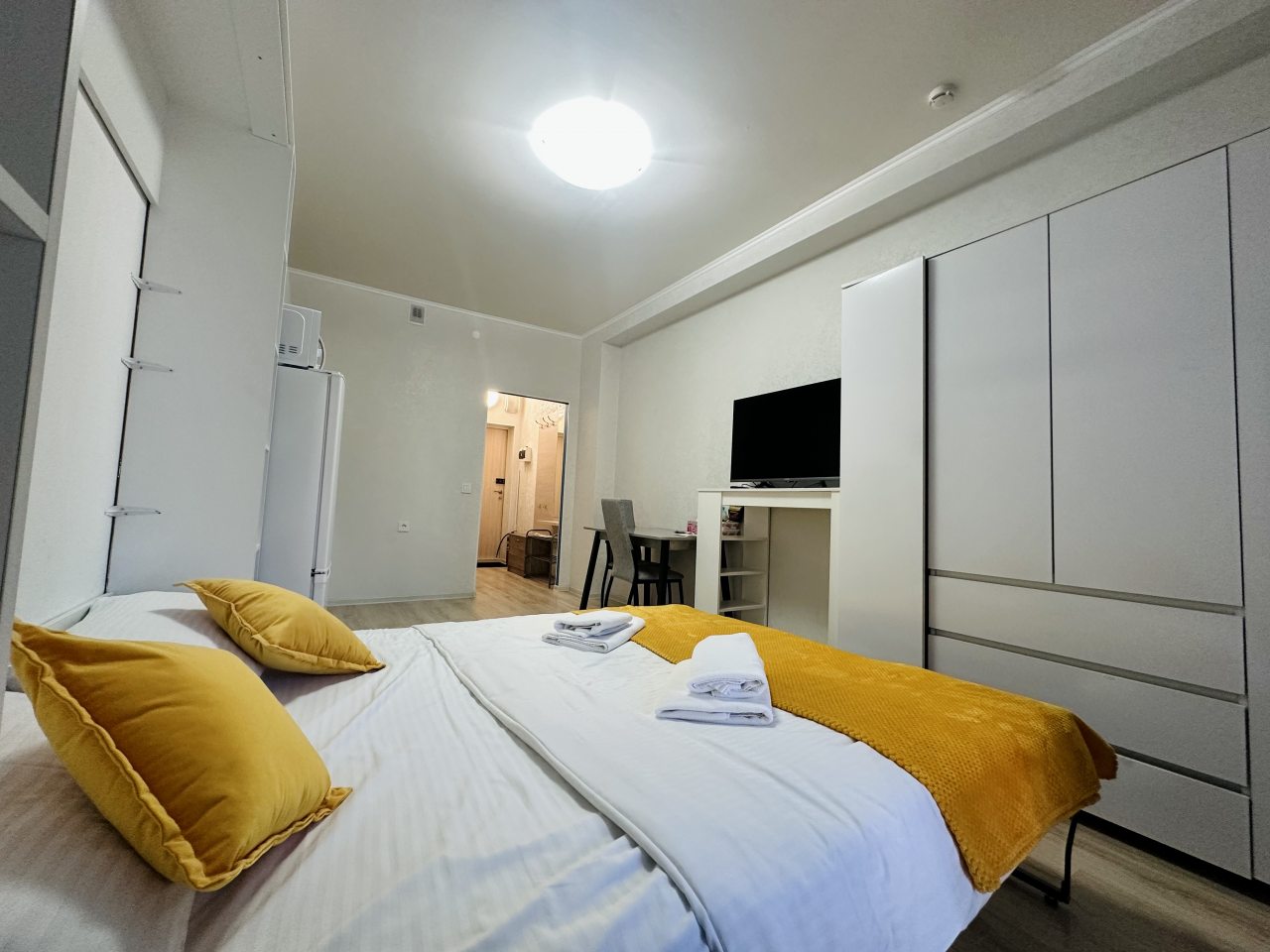 Двухместный (Студия комфорт с балконом и кухней 130), Апарт-отель NV.Hotel