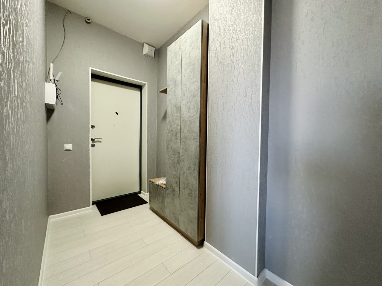 Трёхместный и более (Видовой Евро 995(5.2) 22эт), Апарт-отель NV.Hotel