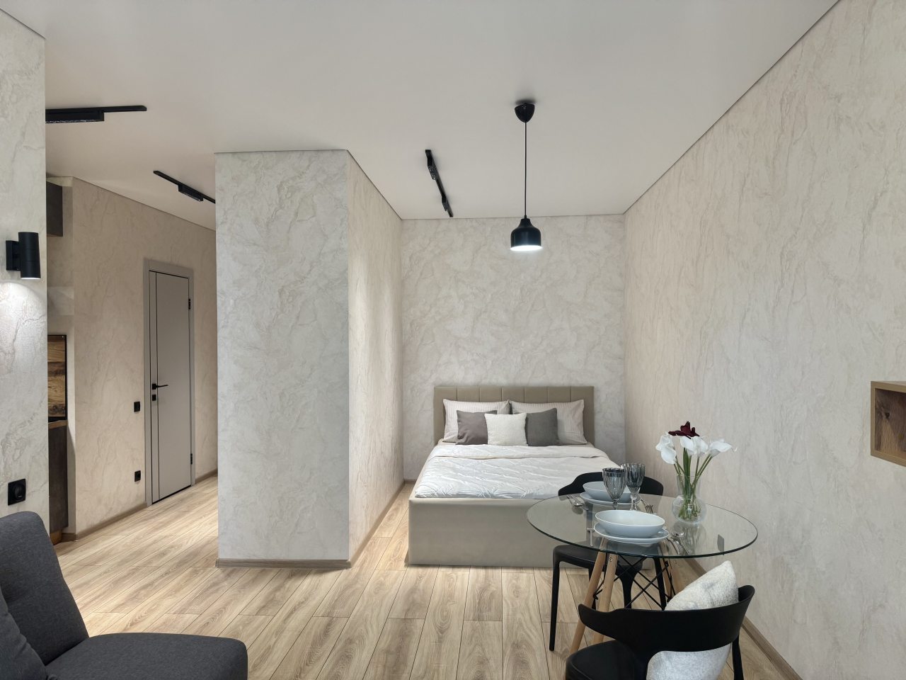 Апартаменты (Просторная евродвушка с двумя Smart-TV в резиденциях Прованс), Апартаменты Atmosfera Sna на Железнодорожной 18