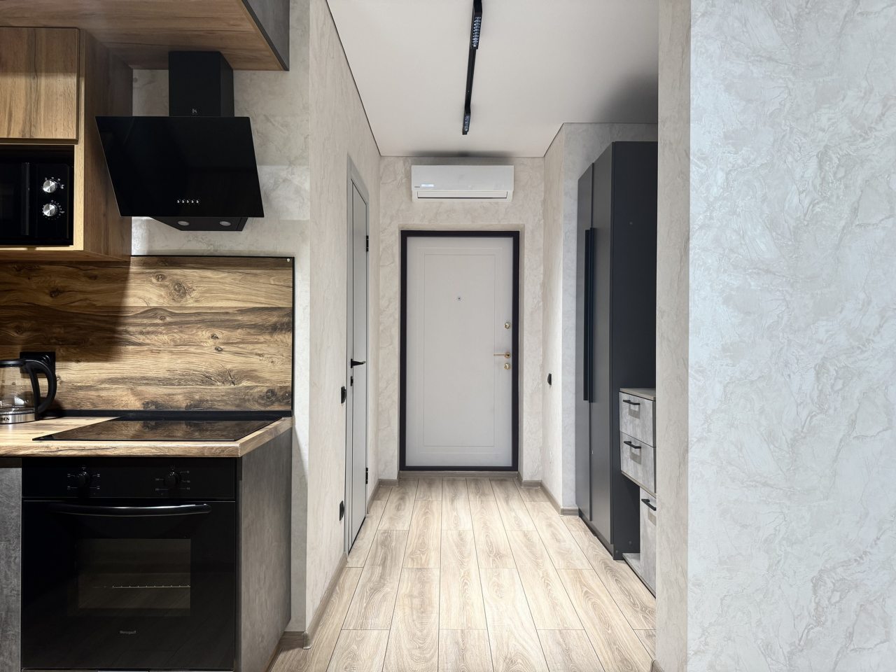 Апартаменты (Просторная евродвушка с двумя Smart-TV в резиденциях Прованс), Апартаменты Atmosfera Sna на Железнодорожной 18