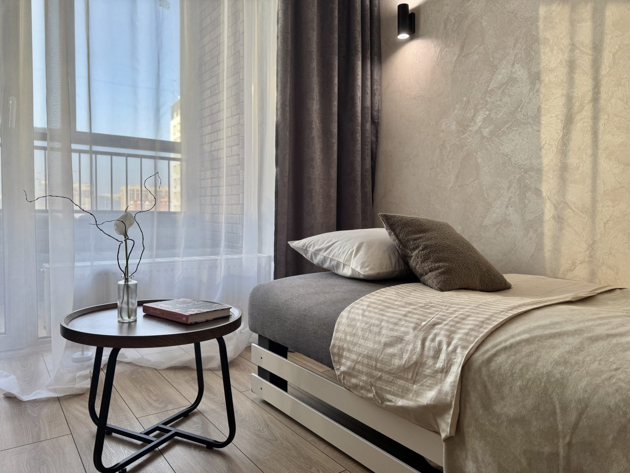 Апартаменты (Просторная евродвушка с двумя Smart-TV в резиденциях Прованс), Апартаменты Atmosfera Sna на Железнодорожной 18