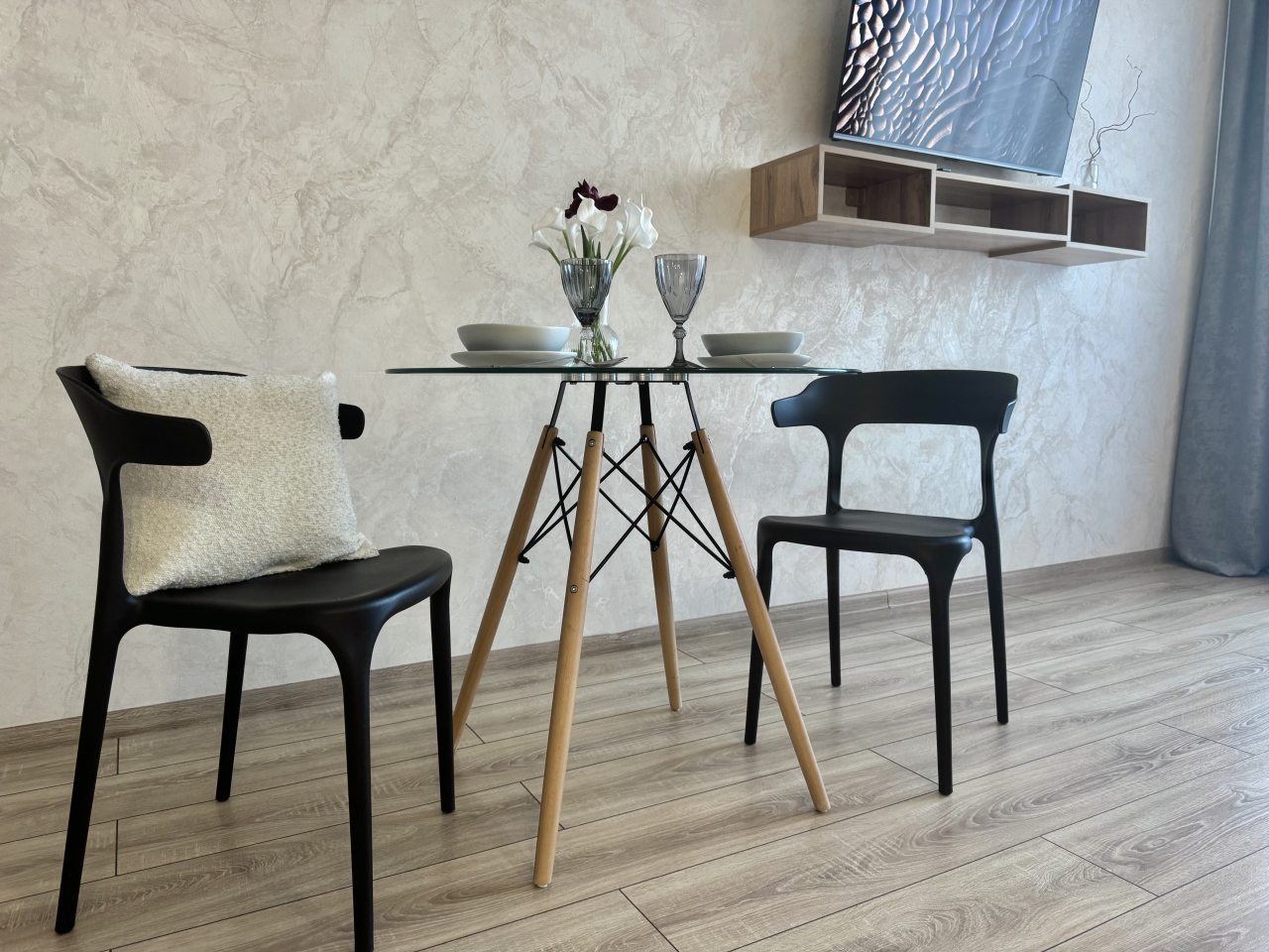 Апартаменты (Просторная евродвушка с двумя Smart-TV в резиденциях Прованс), Апартаменты Atmosfera Sna на Железнодорожной 18