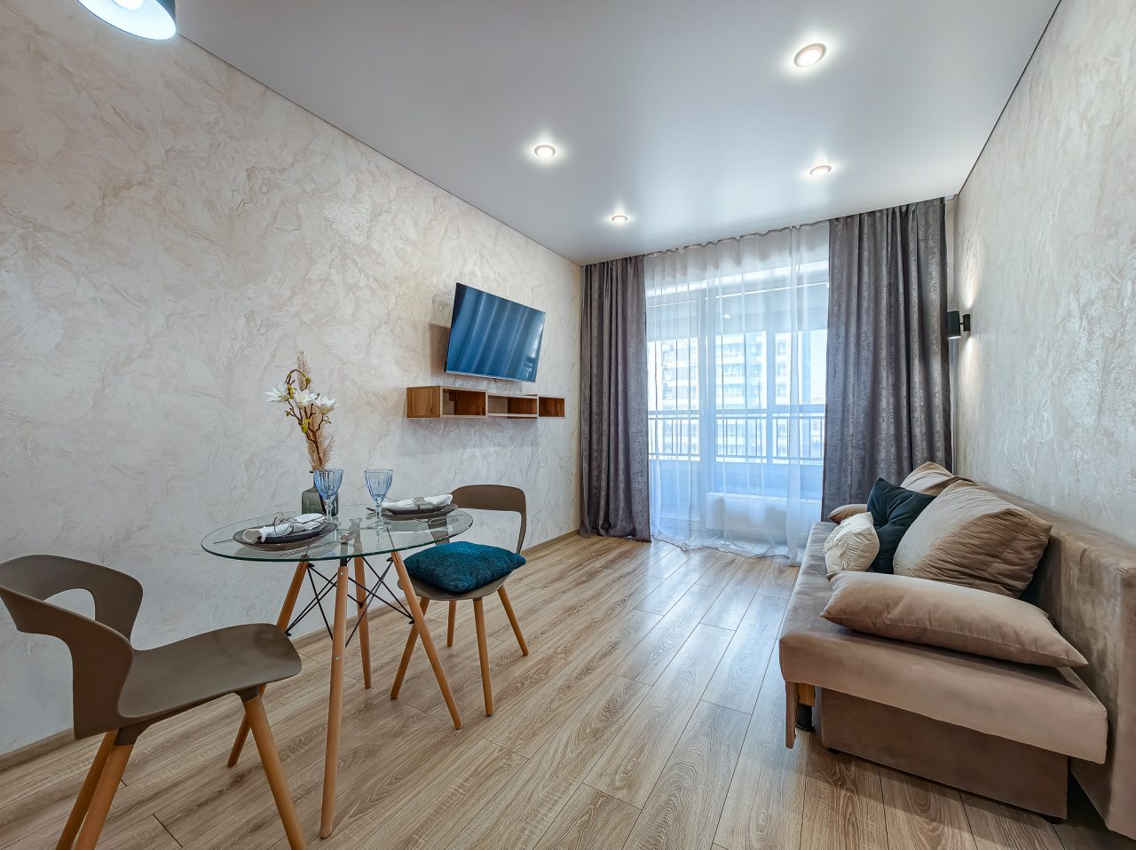 Апартаменты (Атмосфера Сна. Евродвушка Loft в городских резиденциях Прованс), Апартаменты Atmosfera Sna на Железнодорожной 18