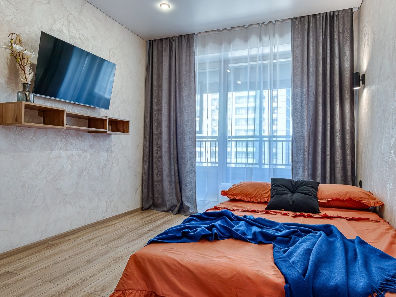 Апартаменты (Атмосфера Сна. Евродвушка Loft в городских резиденциях Прованс), Апартаменты Atmosfera Sna на Железнодорожной 18